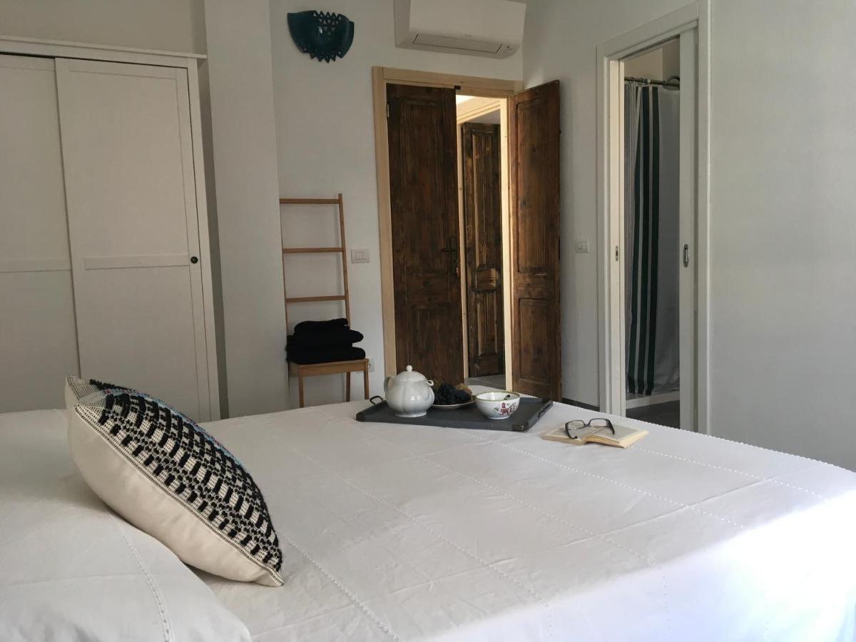 B&B Francisca Tortoli Bagian luar foto